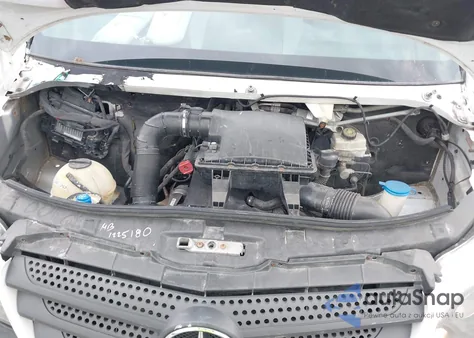 2016 Mercedes-Benz Sprinter 2500 High Roof/High Roof из США, поврежденный, VIN WD3PE8DD3GP246161